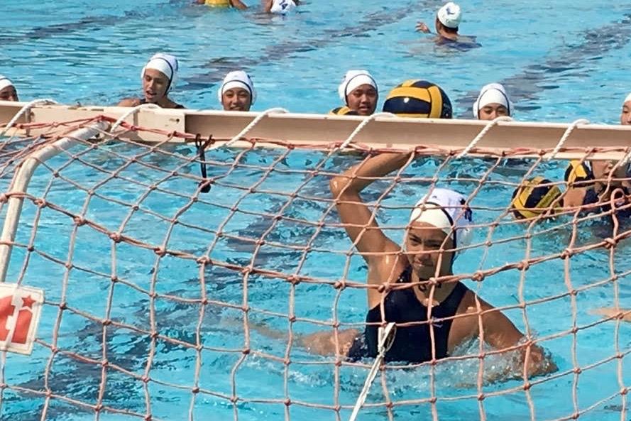 Kulia+Fernandez+takes+a+shot+during+warm+up+before+water+polo%CA%BBs+game+against+Hilo+High%2C+Saturday%2C+Feb.+20%2C+at+the+Baldwin+Invitational.